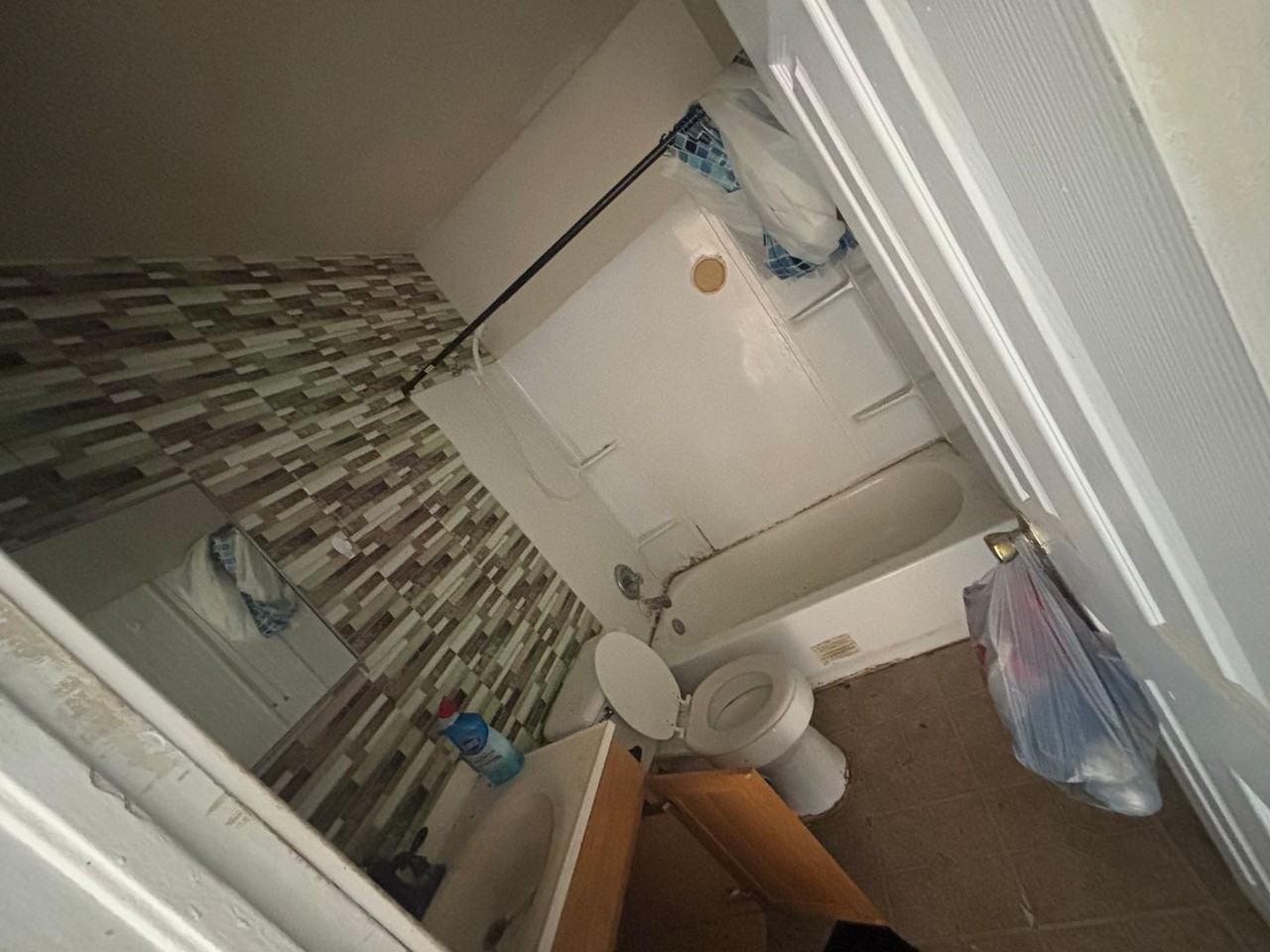 512 Northwest 89th Street - Photo 6 of 6