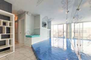 featured image of 1215 Alexander Street #305