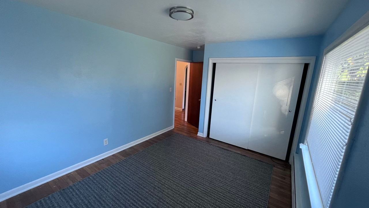 3727 East 24th Avenue - Photo 7 of 19