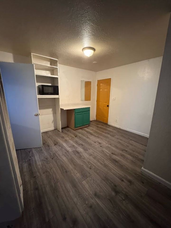 8489 Trout Ave #6 - Photo 7 of 12