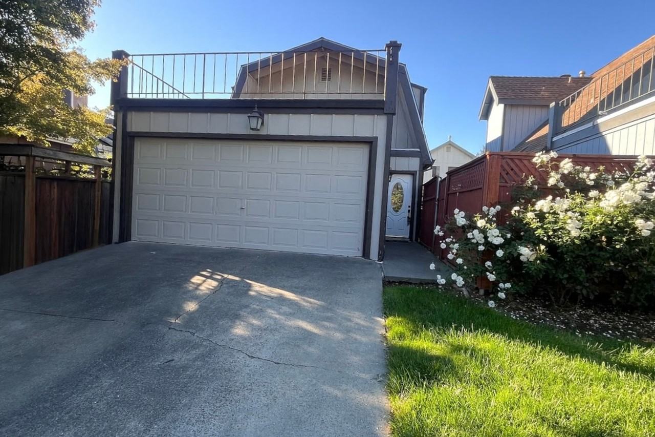 3130 Lillard Dr - Photo 2 of 30