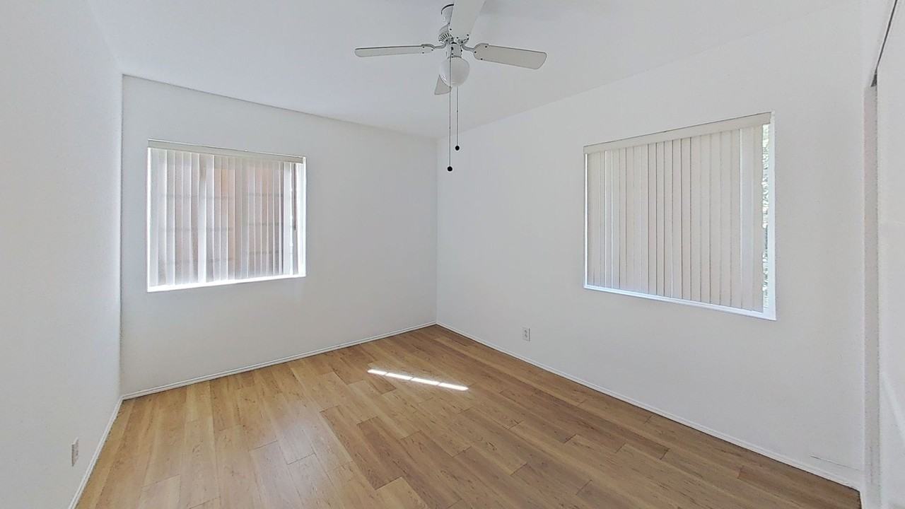 16801 Index St - Photo 6 of 20