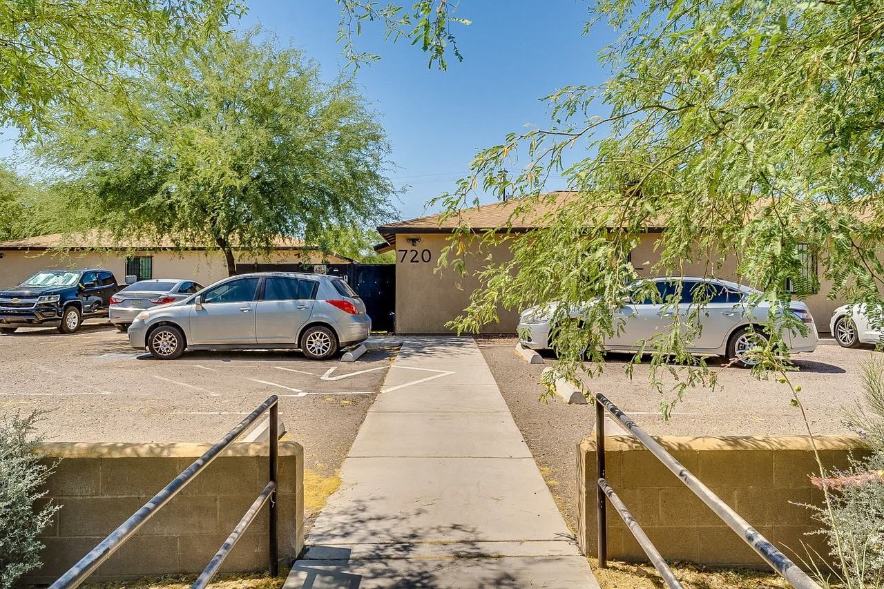 720 E. Lester St. - Photo 5 of 26