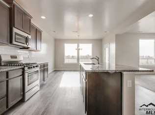 4157 W Spring House Dr - Photo 3 of 23