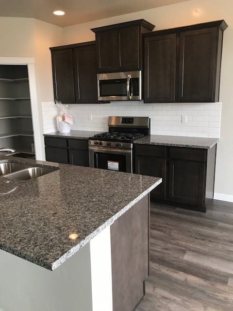 4157 W Spring House Dr - Photo 4 of 23