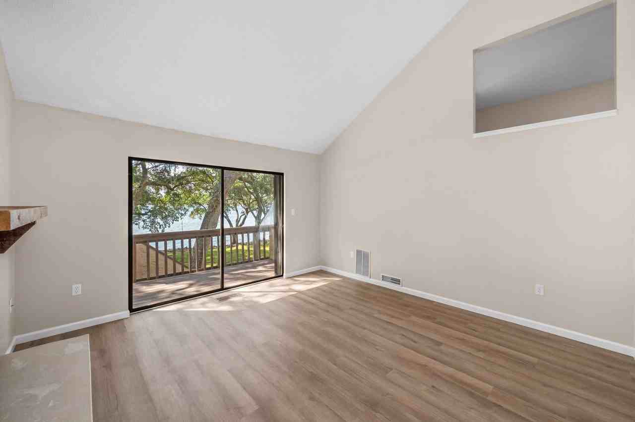 41 Marina Cove Dr - Photo 5 of 50