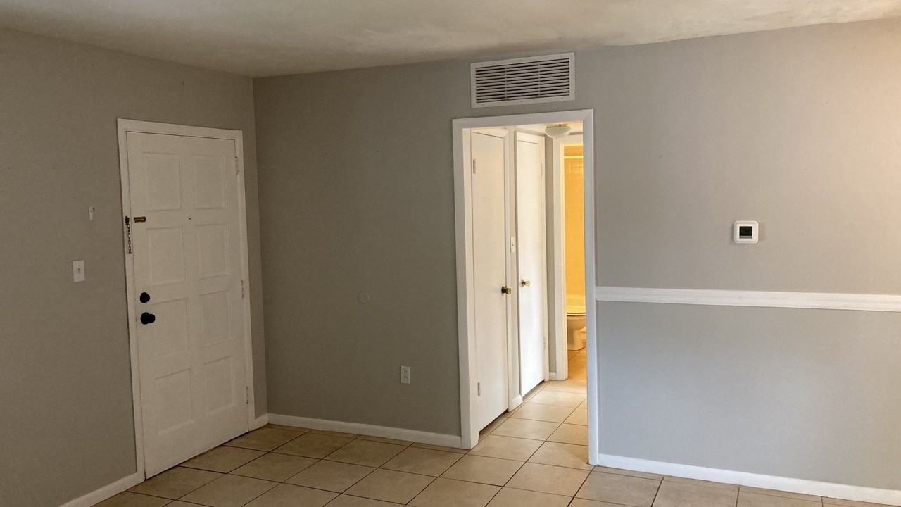 3718 W Mckay Ave - Photo 6 of 21