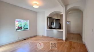 725 Henry St - Photo 1 of 1