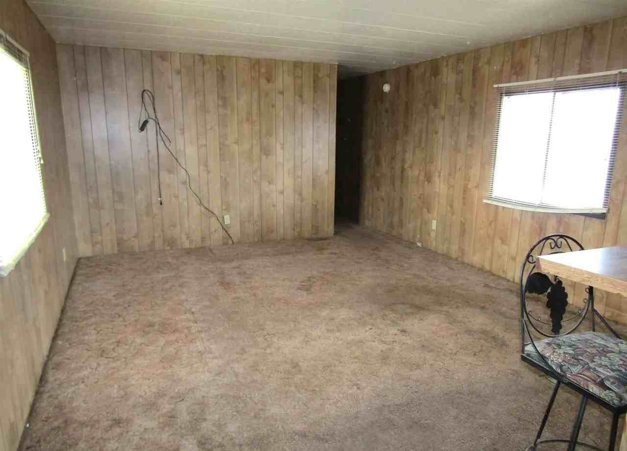 1 2nd South St - Photo 3 of 14