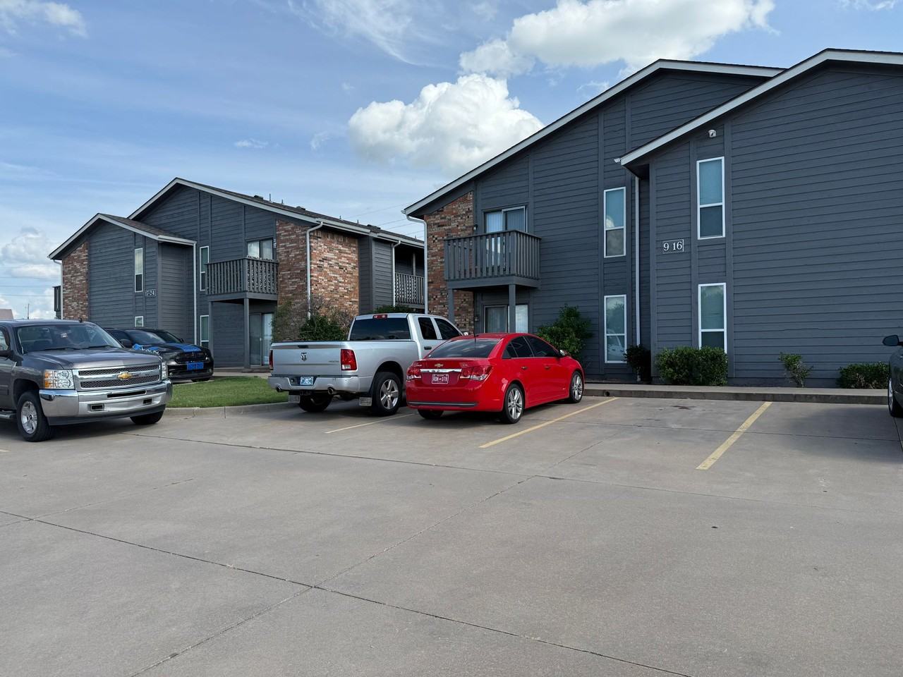 Crystal Pointe - Photo 5 of 7