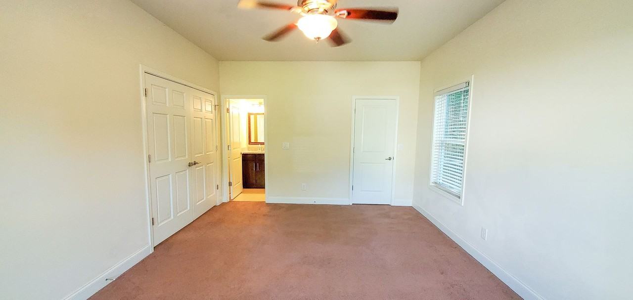 424 Georgia Dr - Photo 4 of 15