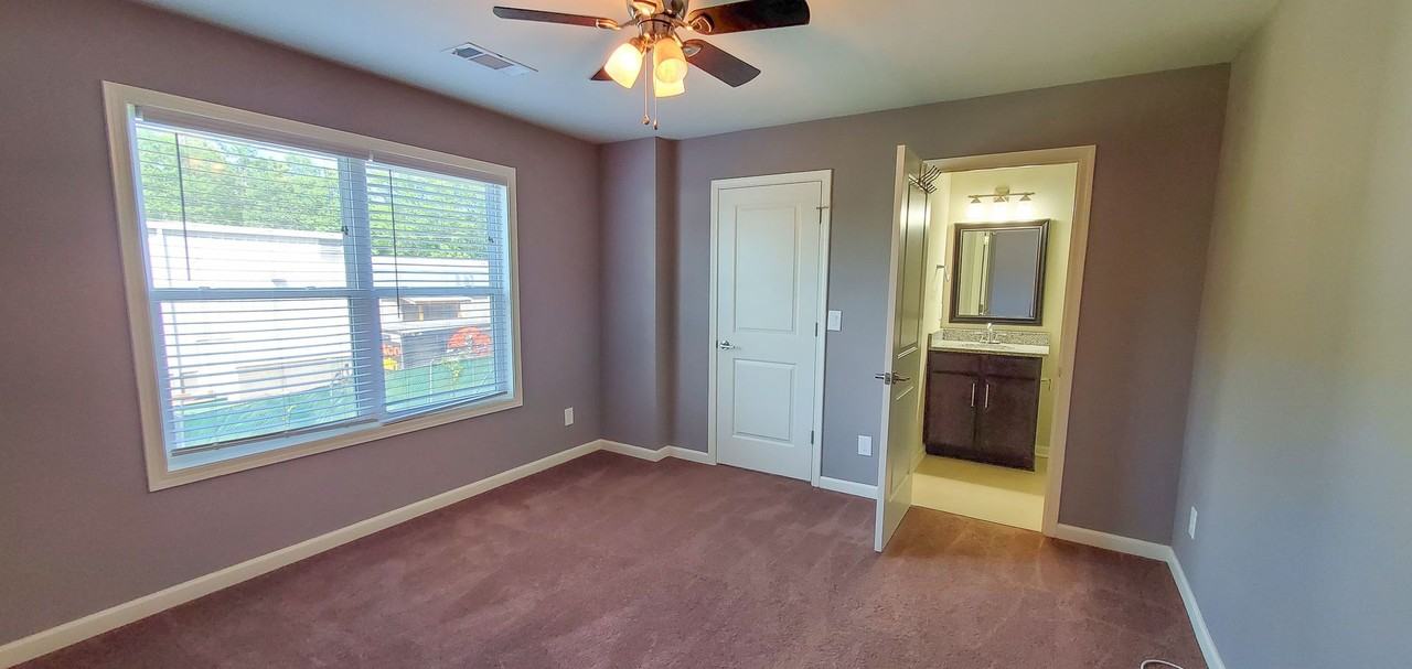 424 Georgia Dr - Photo 6 of 15