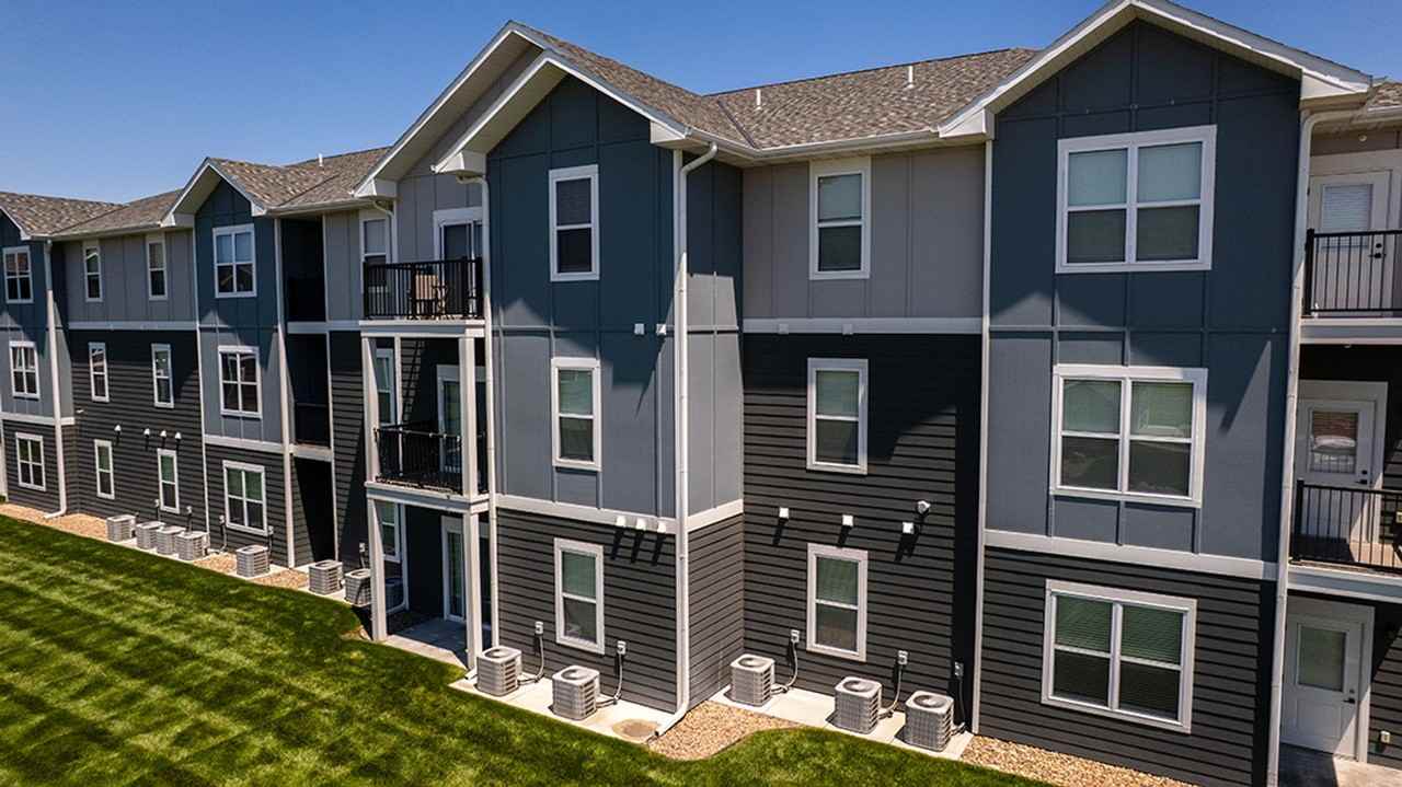 Prairie Heights Apartments - Photo 6 of 50