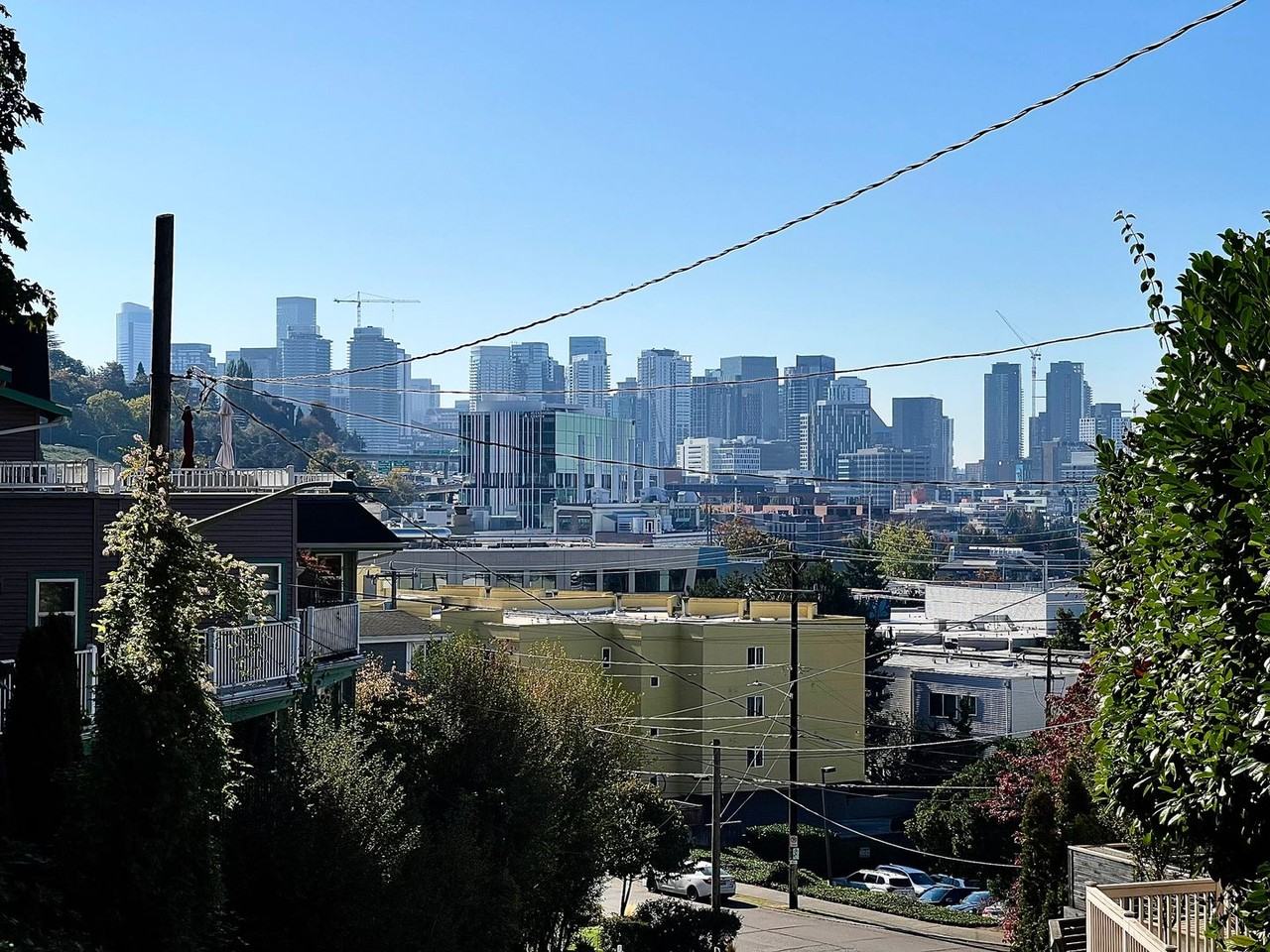 1921 Franklin Pl E - Photo 2 of 13