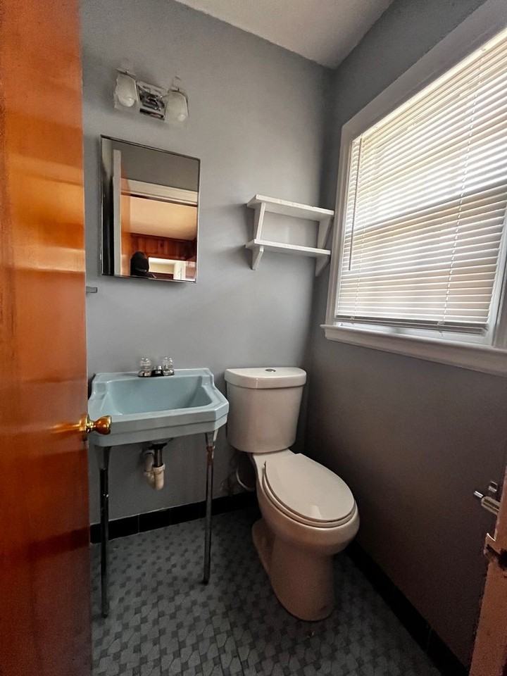 4304 Statton Road - Photo 7 of 22