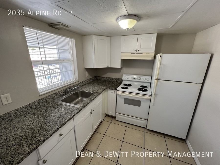 2035 Alpine Rd #4 - Photo 2 of 15