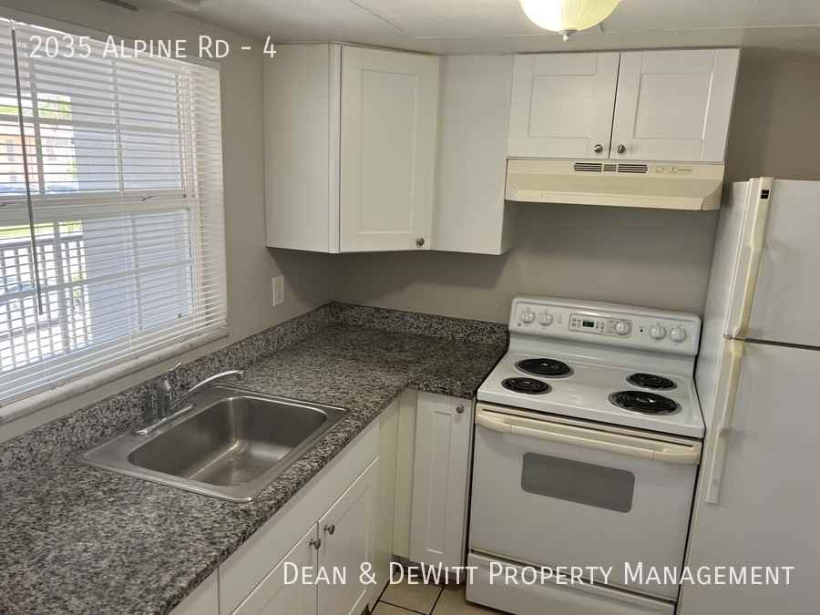 2035 Alpine Rd #4 - Photo 5 of 15