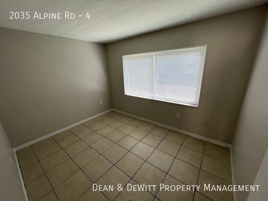 2035 Alpine Rd #4 - Photo 6 of 15