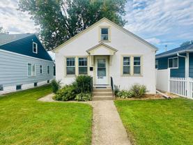 2742 Grand St Ne - Photo 1 of 1