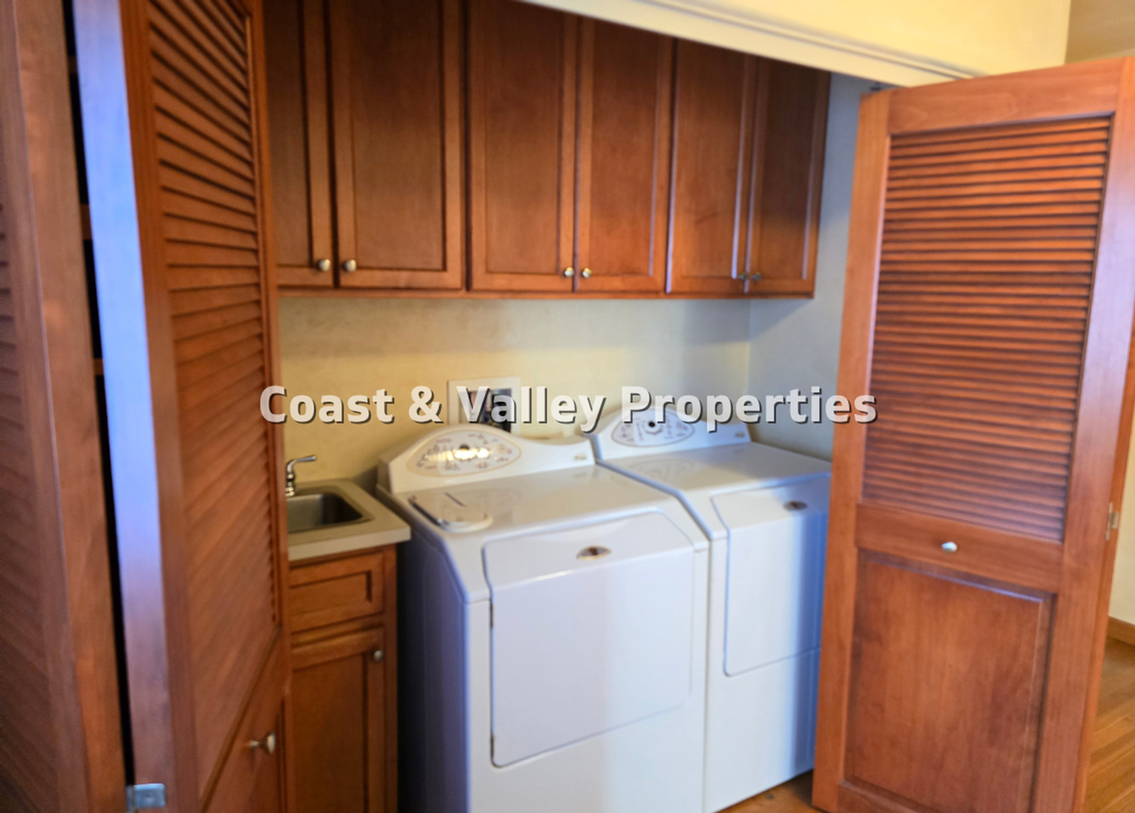 610 Pajaro St - Photo 3 of 20