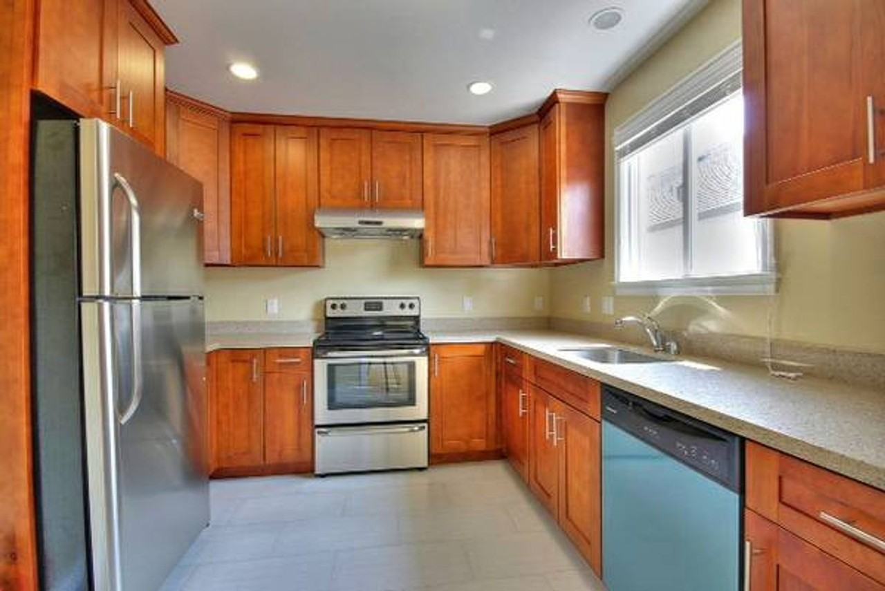 103 23rd Ave - Photo 3 of 13