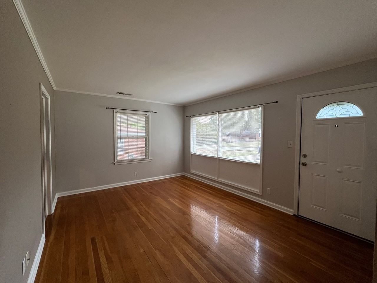 2739 Green Oaks Drive - Photo 3 of 18