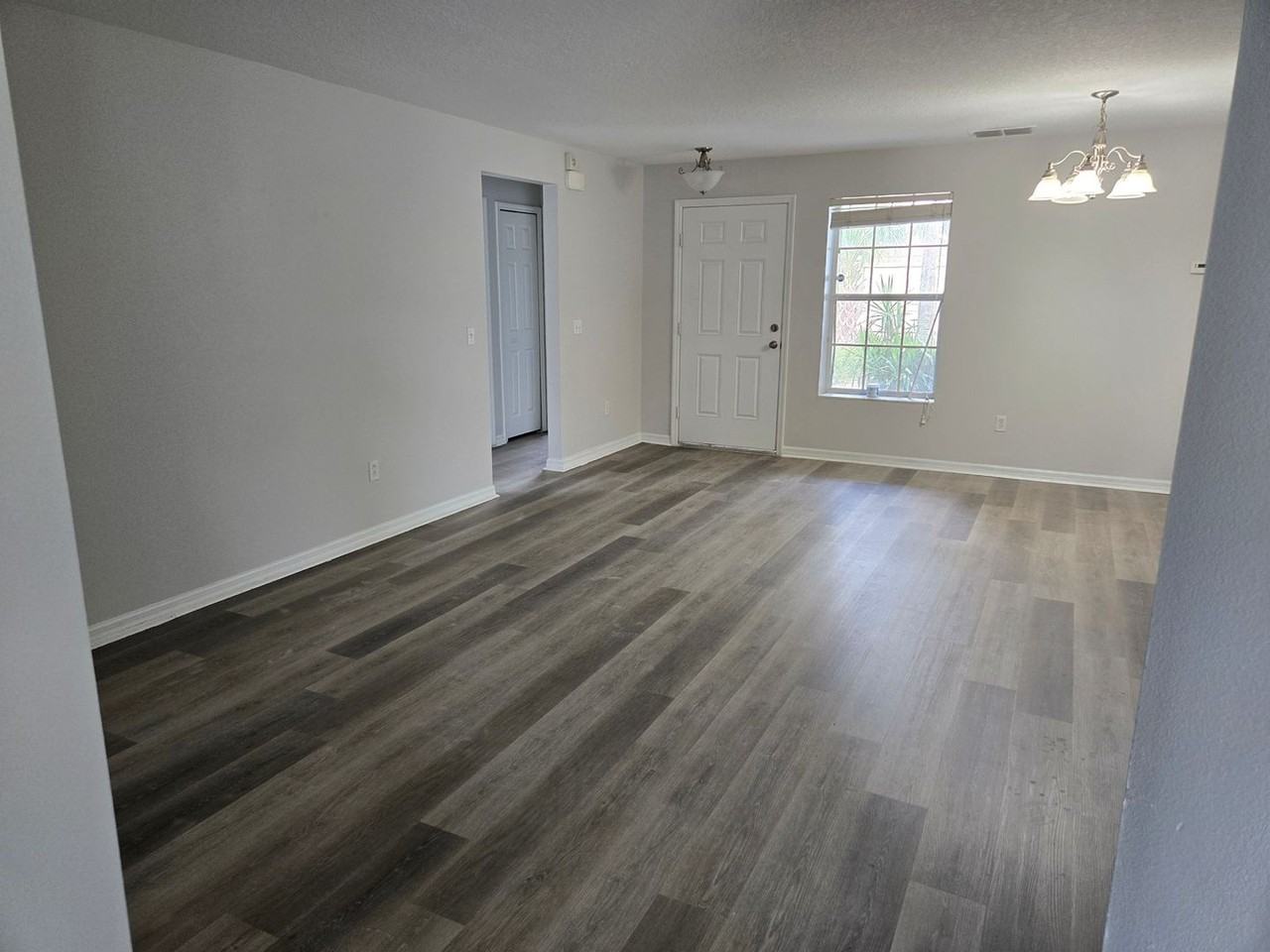 136 Bella Rosa Cir - Photo 3 of 19