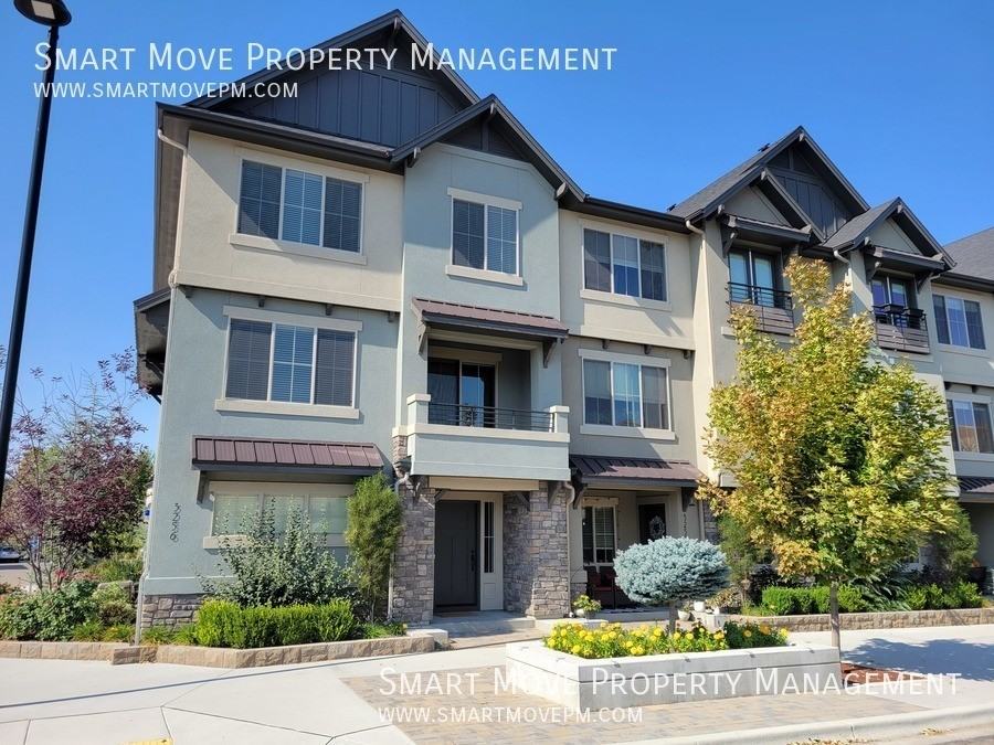 3256 E Thoroughbred Ln - Photo 2 of 42