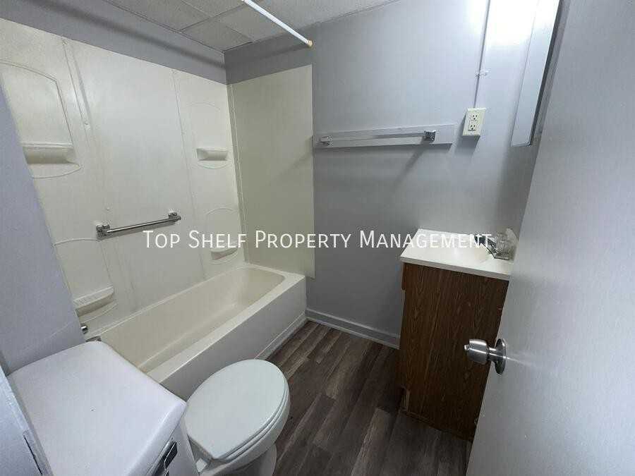 3103 Grand Avenue #6 - Photo 5 of 8