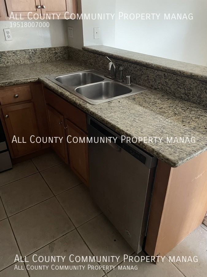 1132 North Broadway #16 - Photo 4 of 17