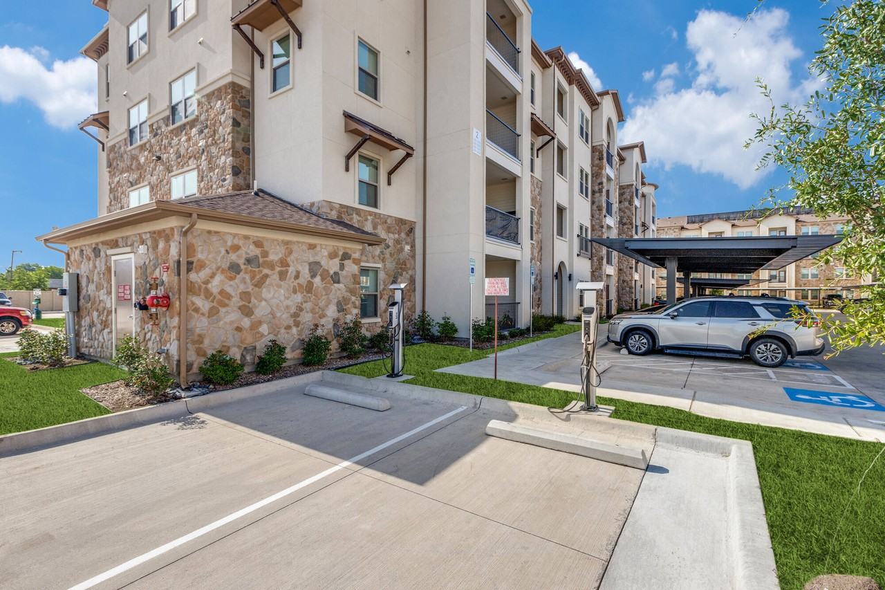 Palladium McKinney - Photo 6 of 20