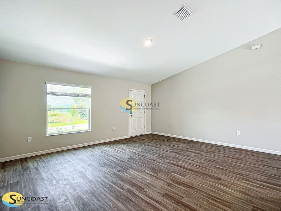 5994 East Willow Street - Photo 7 of 40