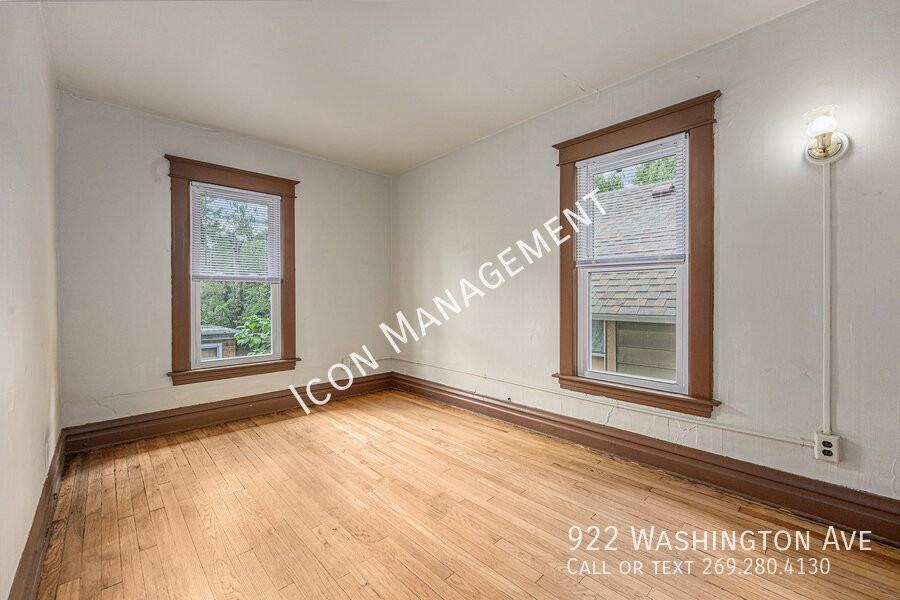 922 Washington Ave - Photo 7 of 16