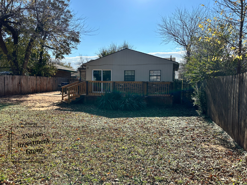 3401 Nw 29th St - Photo 2 of 20