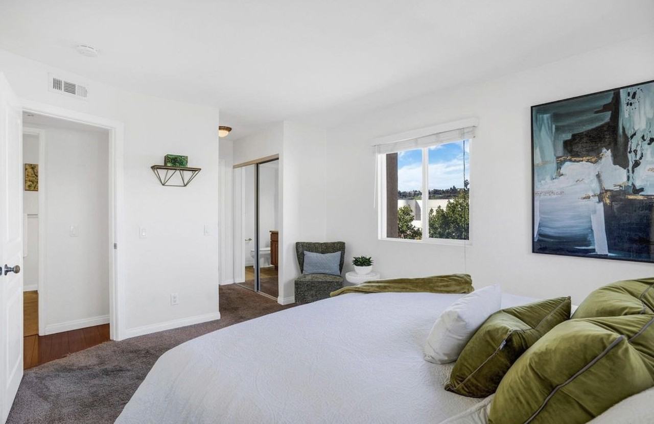 180 Chambers Street - Photo 2 of 13