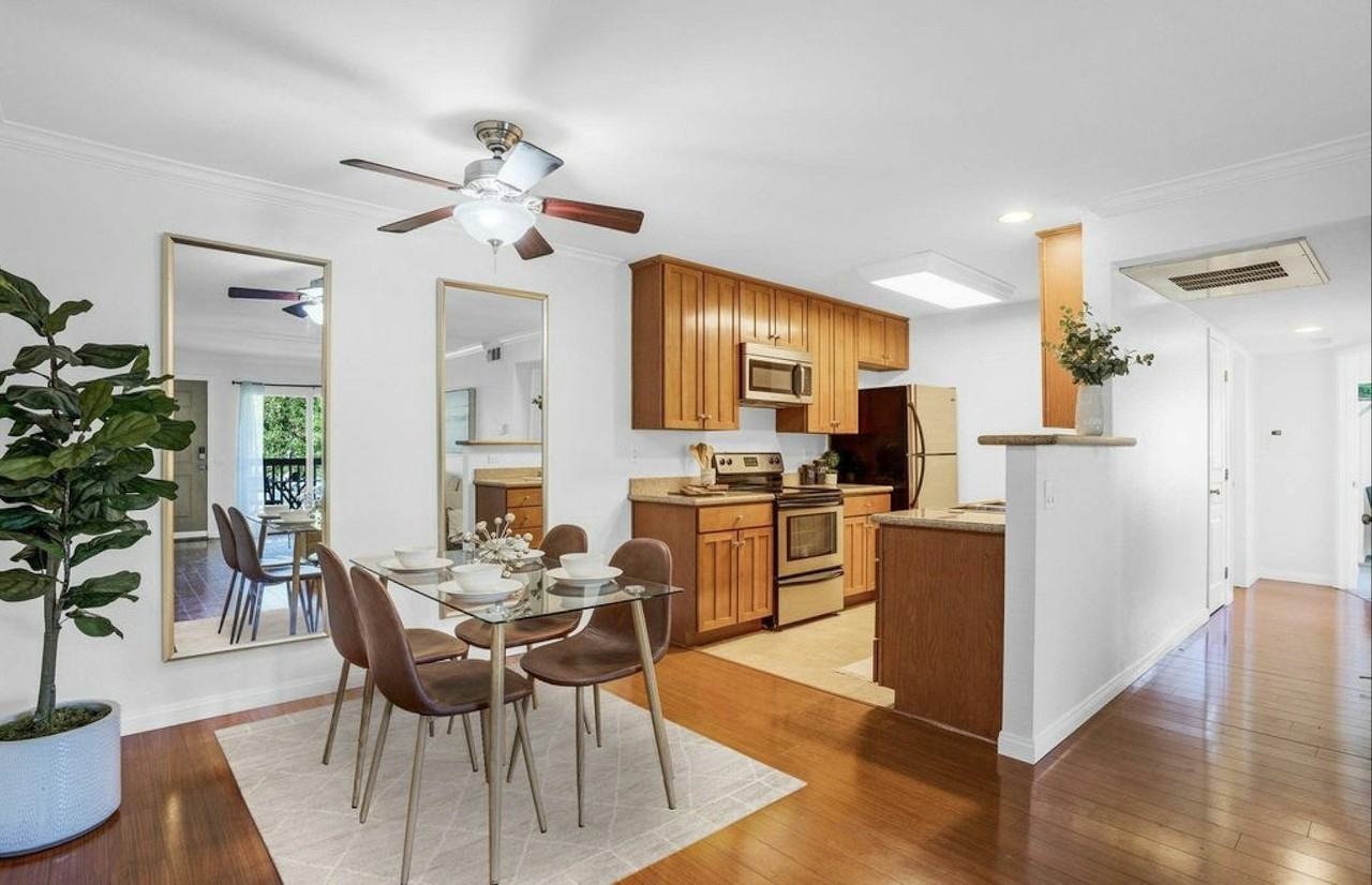 180 Chambers Street - Photo 6 of 13