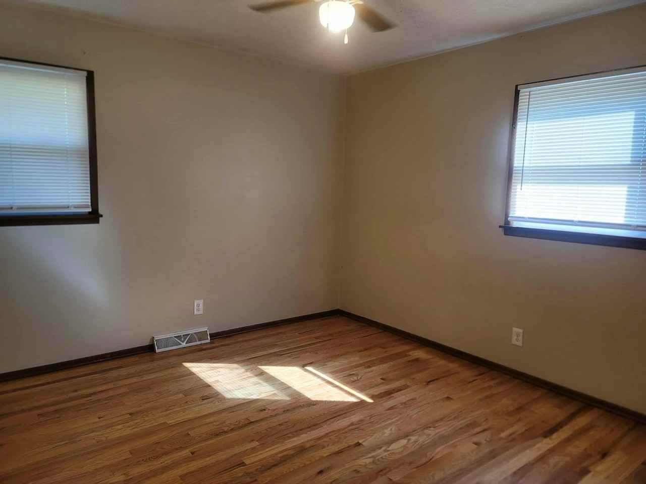 2731 North Pershing Court - Photo 7 of 12