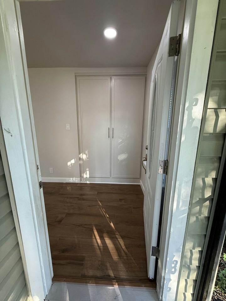 4103 Antoinette Street, Unit 1 - Photo 4 of 17