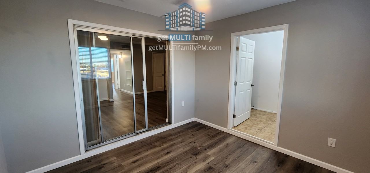 1903 N Spring #201 - Photo 3 of 17