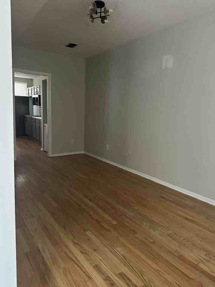 1744 North Hoyne Avenue, Unit 1F - Photo 2 of 10