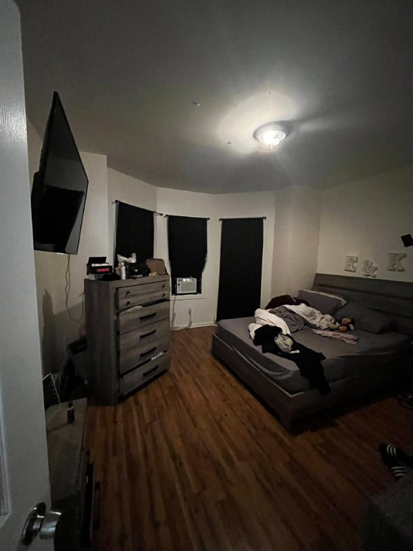 3410 N Marshall St #2B - Photo 2 of 7