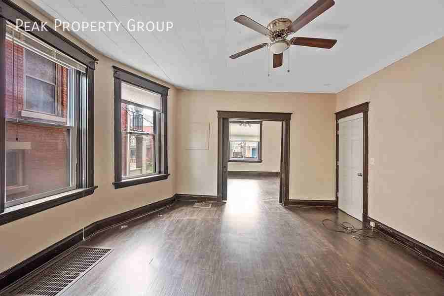 2353 Stratford Ave - Photo 3 of 22