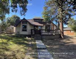 351 Se Railroad St - Photo 1 of 1