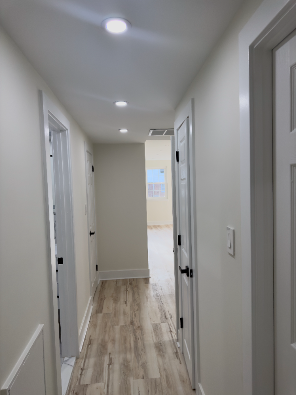 10018 Jeanes St - Photo 4 of 13