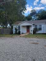 featured image of 106 N Henderson St #B