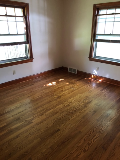 1837 Farnsley Rd - Photo 3 of 5