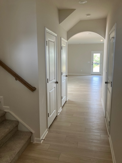 1820 Bluejay Ln - Photo 2 of 20