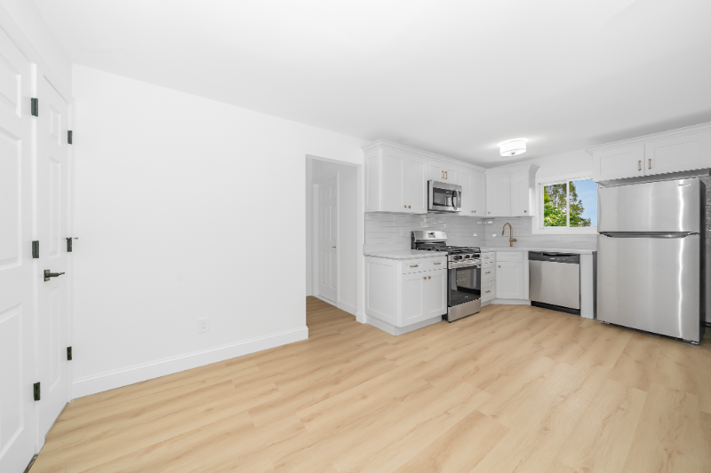 621 S 5th St #2ndFL - Photo 3 of 15