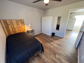 3645 W Hadley St #5 - Photo 1 of 1
