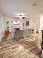 featured image of 13926 Bella Donna